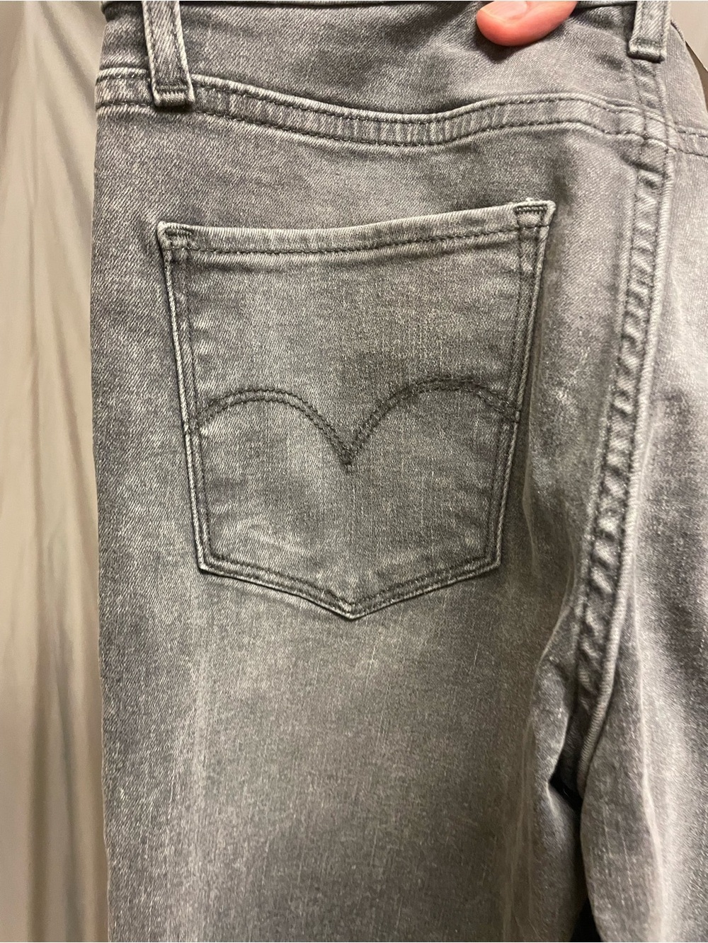 NWT Levi's 311 Shaping Skinny Women's Gray Skinny Jeans - Faded Charcoal - Picture 7 of 9